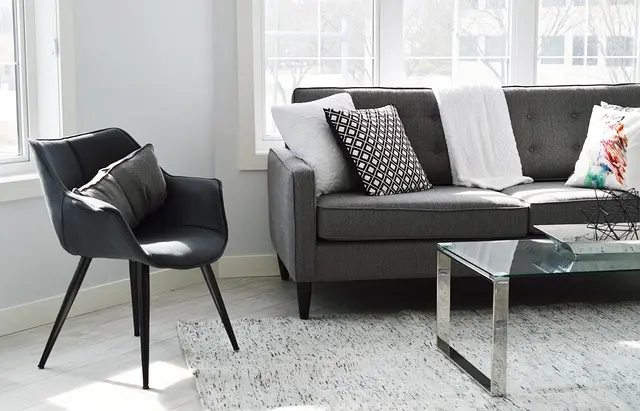 5 Essential Smart Home Devices to Enhance Your Living Space