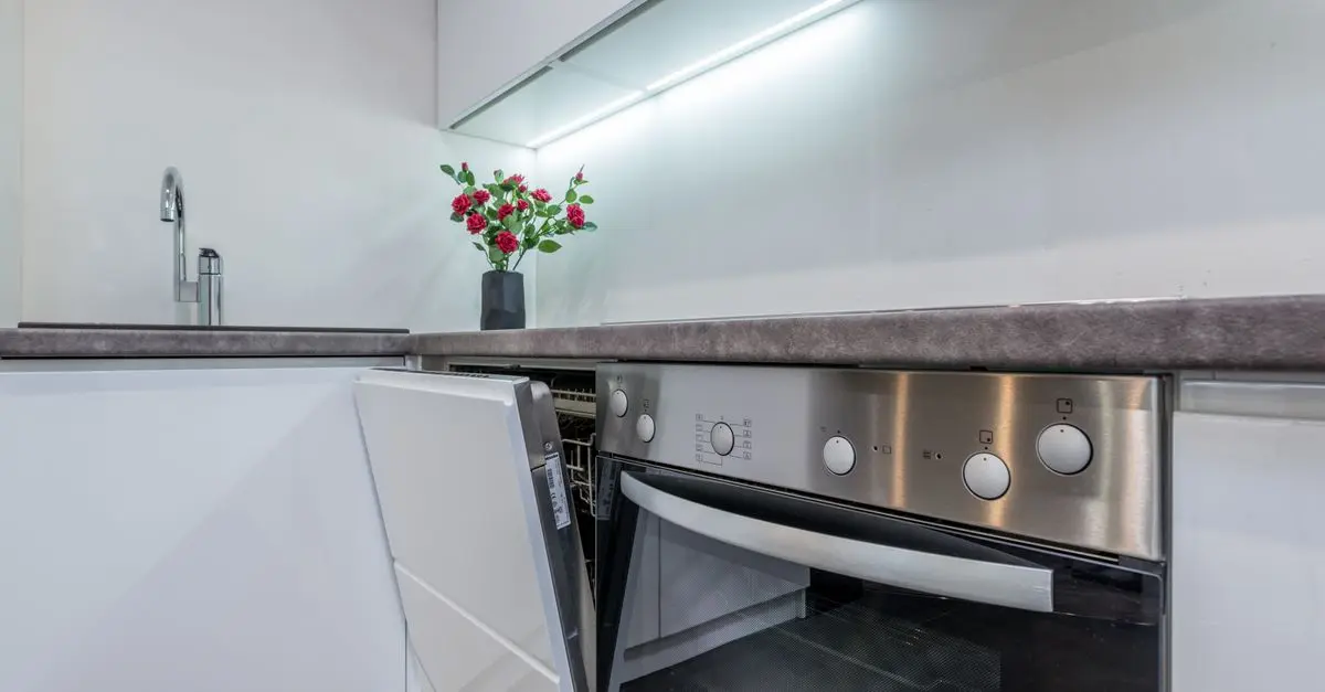 How Smart Kitchen Gadgets Can Transform Your Cooking Experience